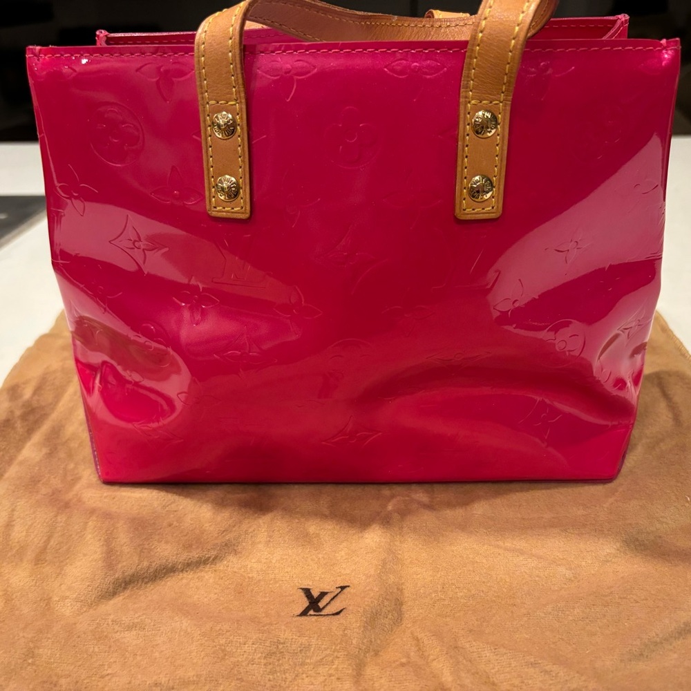 Louis Vuitton “Limited Edition” Vernis Fuchsia Patent Tote with Tan Handles